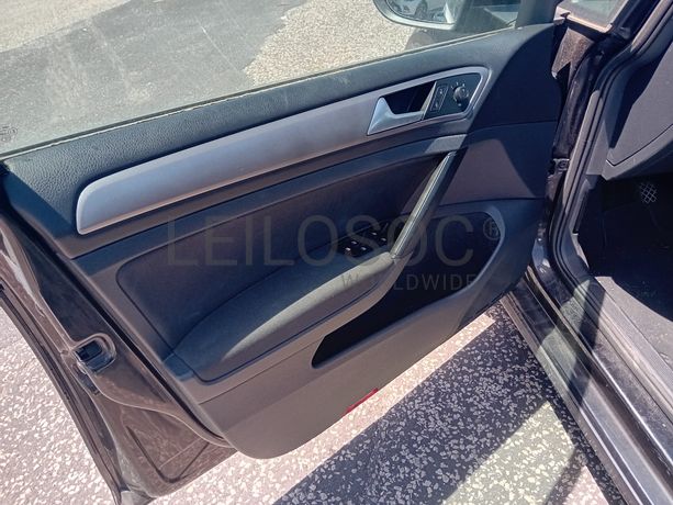 Volkswagen Golf TDI · Ano 2015