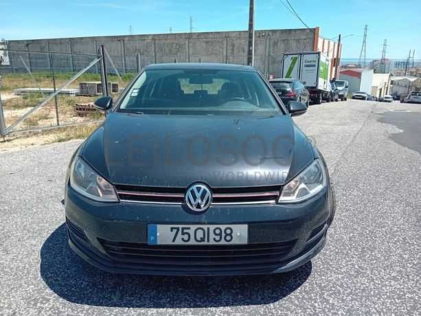 Volkswagen Golf TDI · Ano 2015
