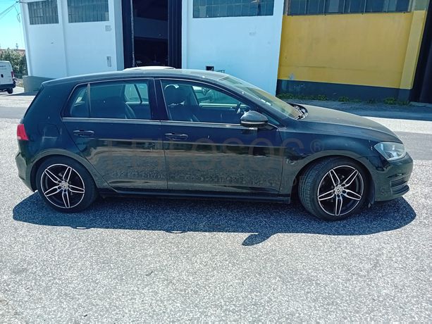 Volkswagen Golf TDI · Ano 2015