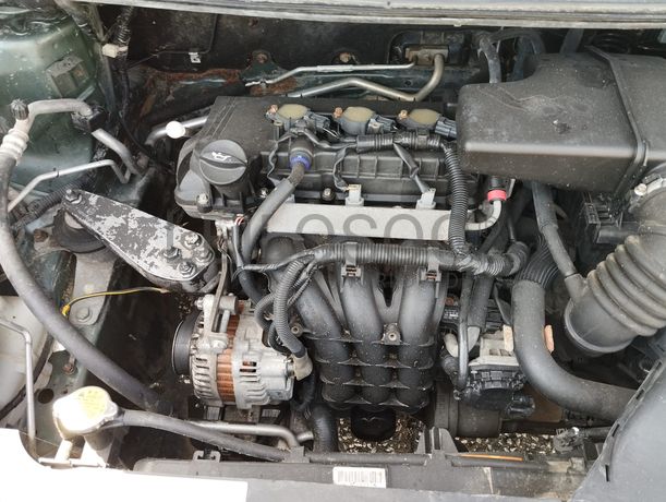 Mitsubishi Colt 1.1 · Ano 2005