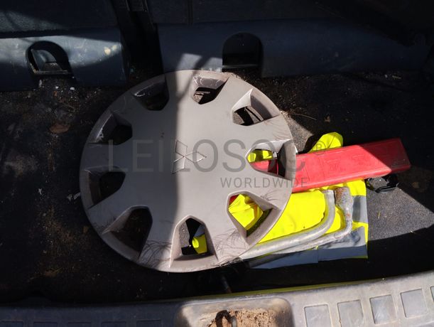 Mitsubishi Colt 1.1 · Ano 2005