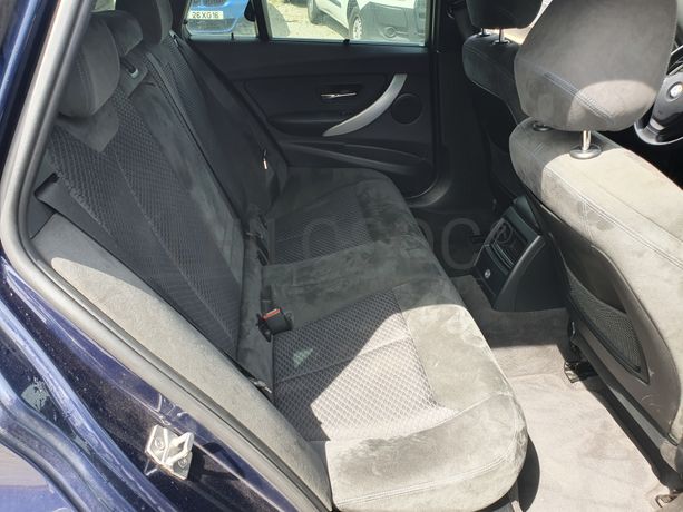 BMW 318D · Ano 2014