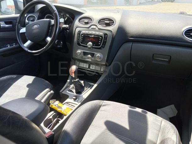 Ford Focus · Ano 2008