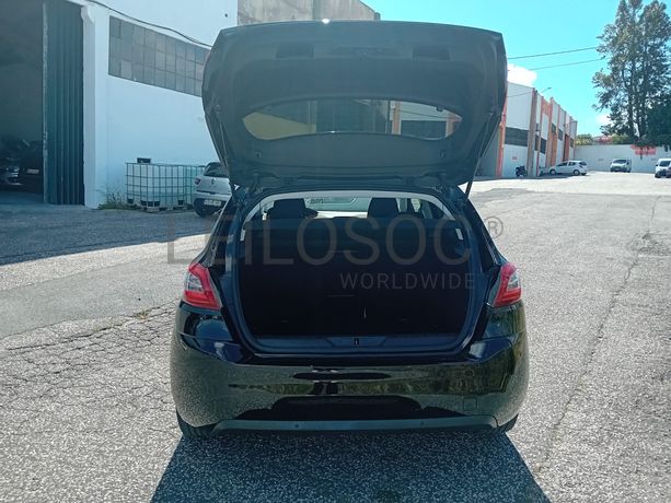 Peugeot 308 · Ano 2015