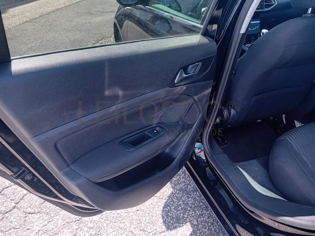 Peugeot 308 · Ano 2015