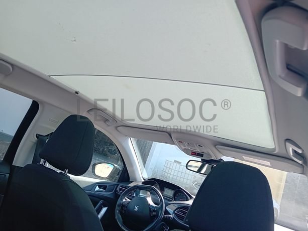 Peugeot 308 · Ano 2015