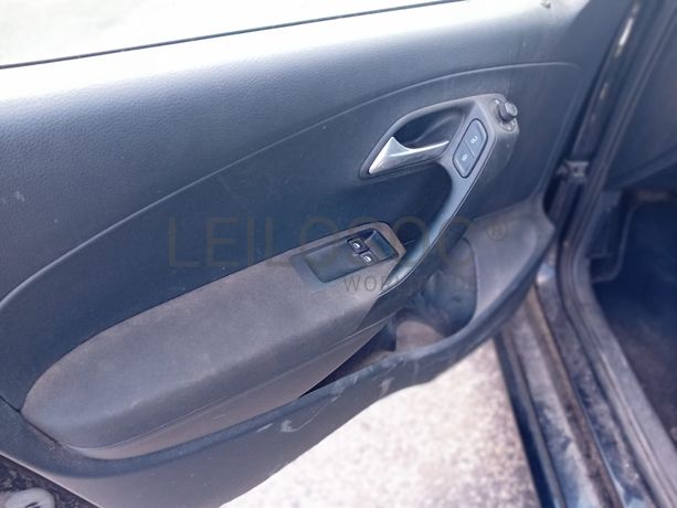 Volkswagen Polo · Ano 2016