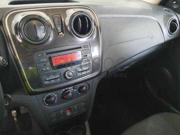 Dacia Sandero · Ano 2018