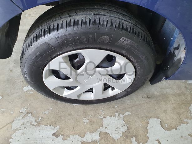 Dacia Sandero · Ano 2018