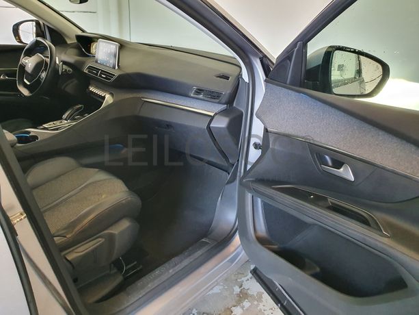 Peugeot 5008 · Ano 2017