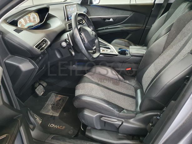 Peugeot 5008 · Ano 2017