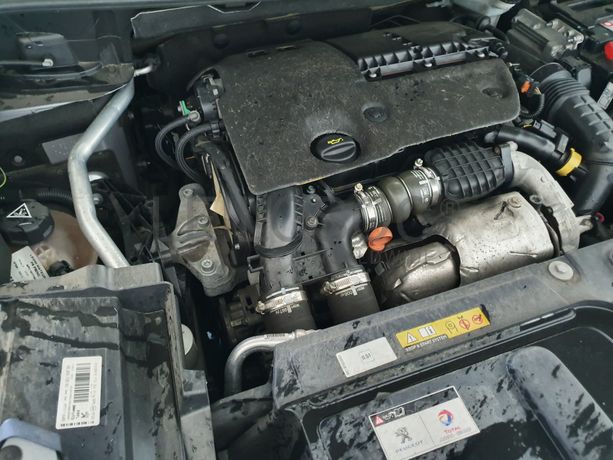 Peugeot 5008 · Ano 2017