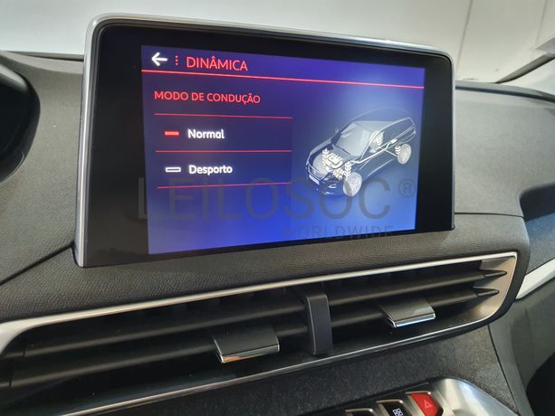 Peugeot 5008 · Ano 2017