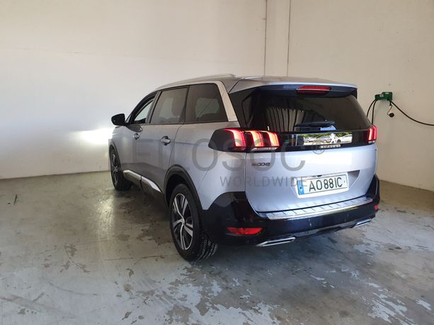 Peugeot 5008 · Ano 2017