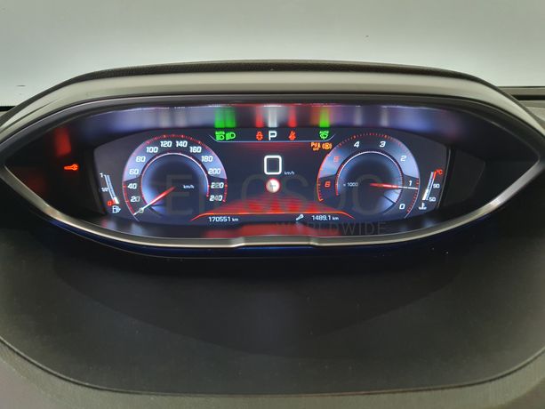 Peugeot 5008 · Ano 2017