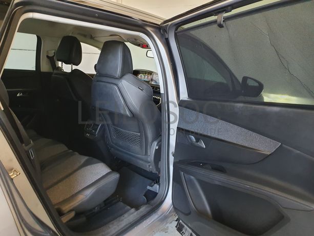 Peugeot 5008 · Ano 2017