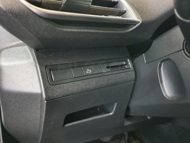 Peugeot 5008 · Ano 2017