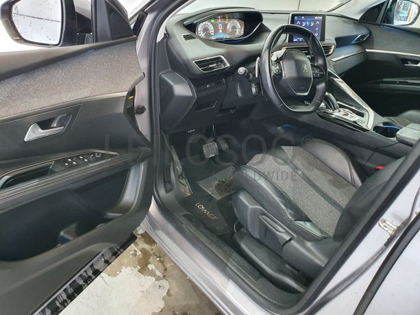 Peugeot 5008 · Ano 2017