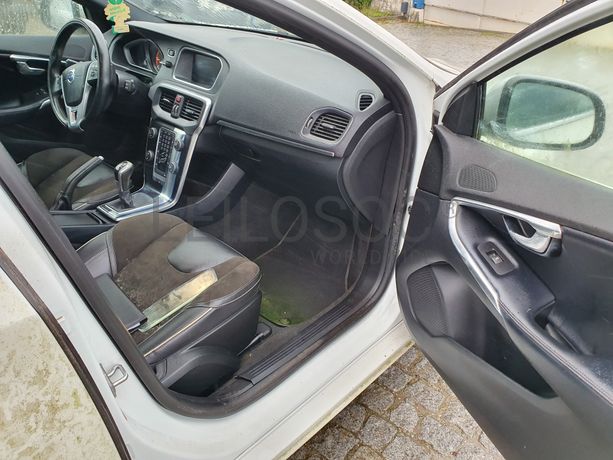 Volvo V40 · Ano 2015