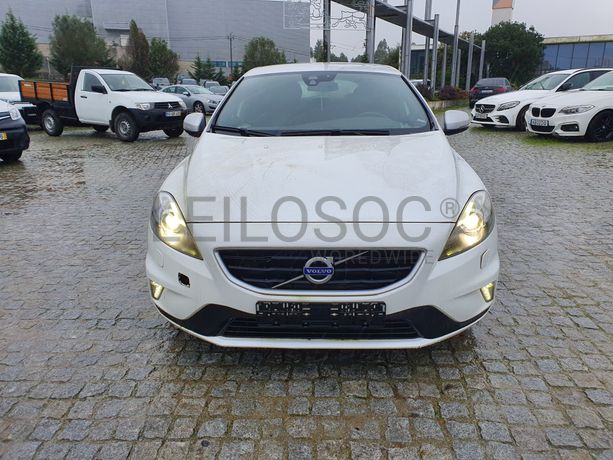 Volvo V40 · Ano 2015