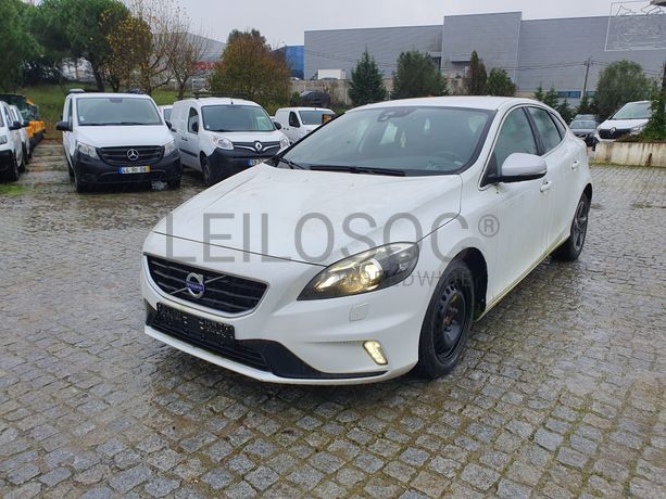 Volvo V40 · Ano 2015