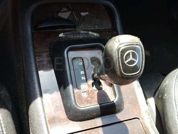 Mercedes-Benz ML 270 · Ano 2000