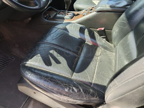 Mercedes-Benz ML 270 · Ano 2000