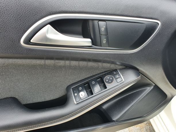 Mercedes-Benz A160D · Ano 2016