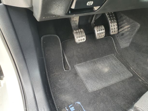 Mercedes-Benz A160D · Ano 2016