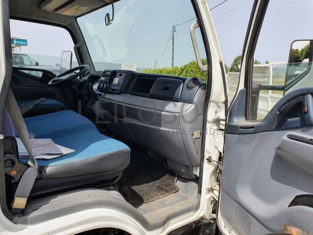 Mitsubishi Canter Fuso 7C18 · Ano 2013