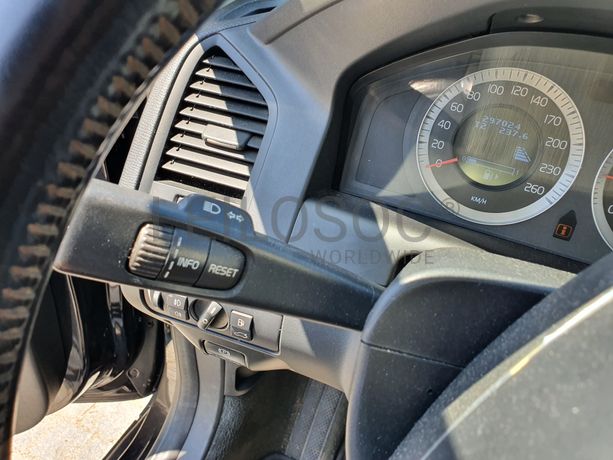 Volvo XC60 · Ano 2009