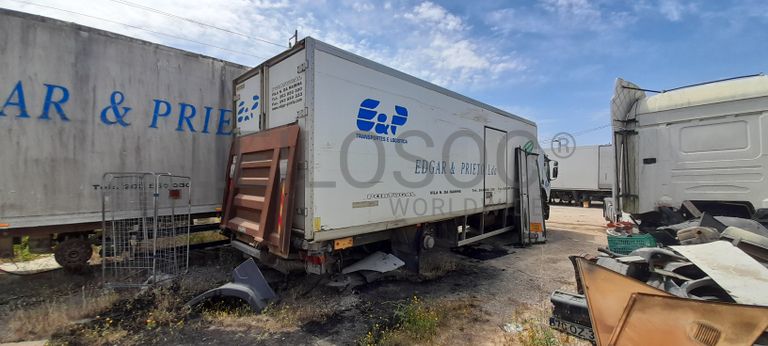 Renault Premium 270 DCI