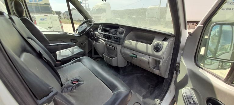 Renault Master DCI 120