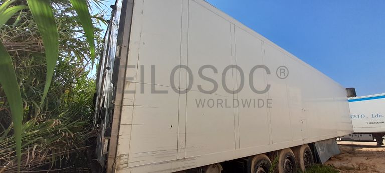 Semirreboque Schmitz SKO