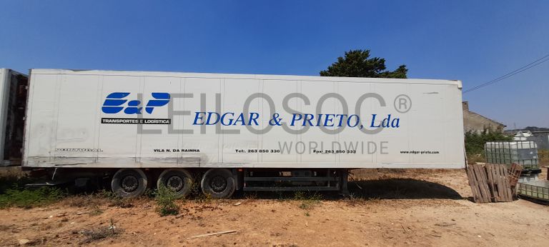 Semirreboque Schmitz SKO24