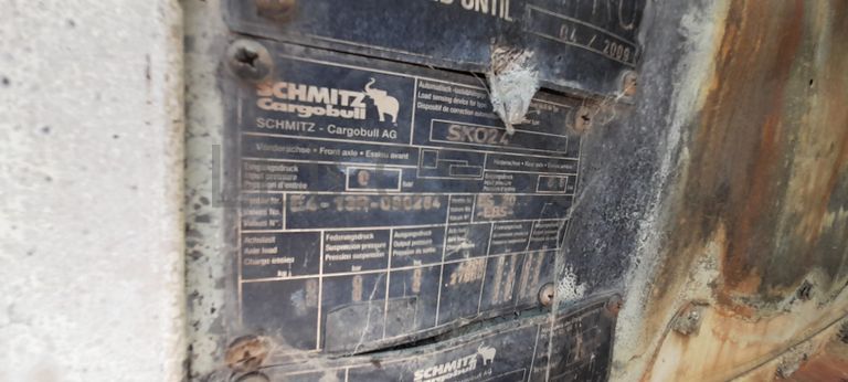 Semirreboque Schmitz SKO24