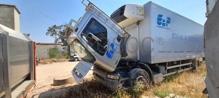 Renault Premium 270 DCI