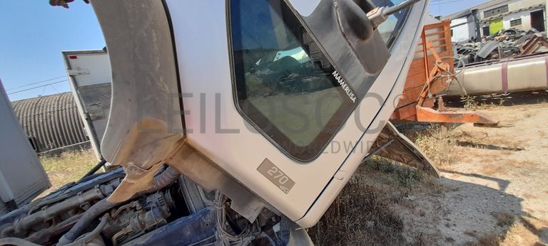 Renault Premium 270 DCI