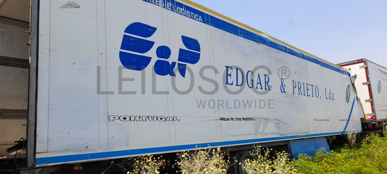 Semirreboque Schmitz SKO24