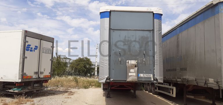 Semirreboque Riotrailer