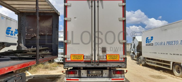 Semirreboque Schmitz SKO24