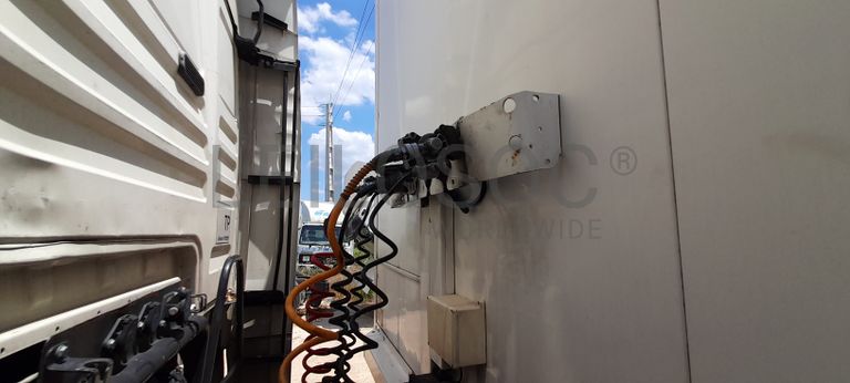 Semirreboque Schmitz SKO24