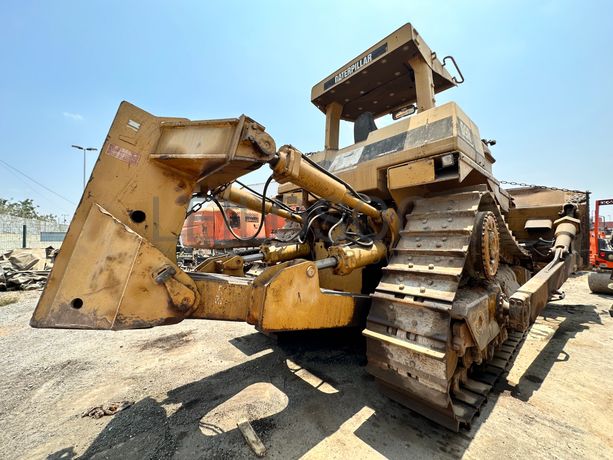 Bulldozer (50T) CATERPILLAR D9R