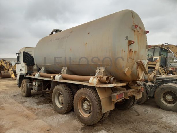 Autotanque de Água (18 M3) VOLVO FM 13-400 (6x4)