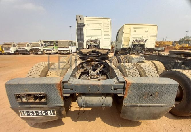 Camião Trator (Cavalo) VOLVO FH 12 420 (6x4)