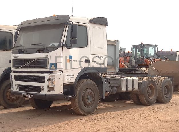 Camião Trator (Cavalo) VOLVO FM 440 (6X4)