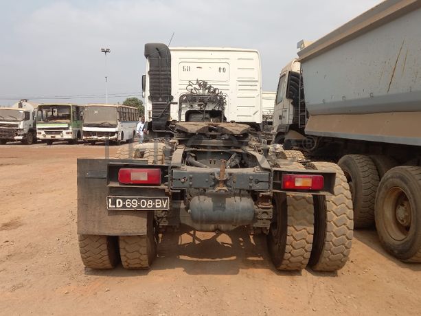 Camião Trator (Cavalo) VOLVO FM 440 (6X4)