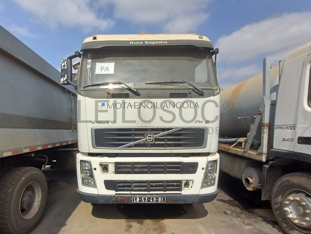 Camião Trator (Cavalo) VOLVO FH 12 420 (6X4)