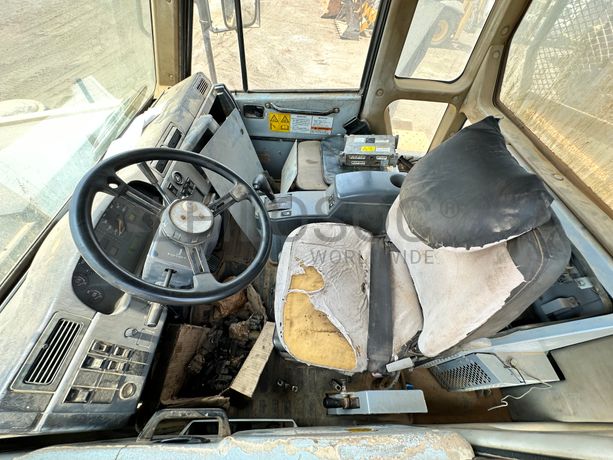 Dumper articulado (30T) KOMATSU HM300-1