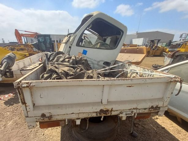 TOYOTA HINO 300 - Lote 95